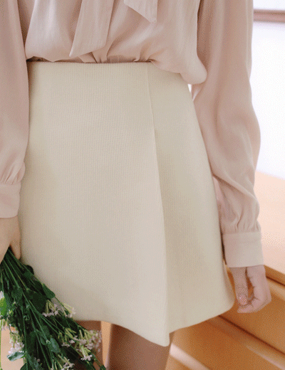 Clean line mini skirt