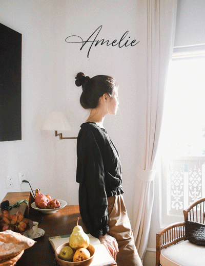 Amelie line.lily black blouse