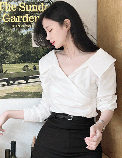 unbalance cotton blouse
